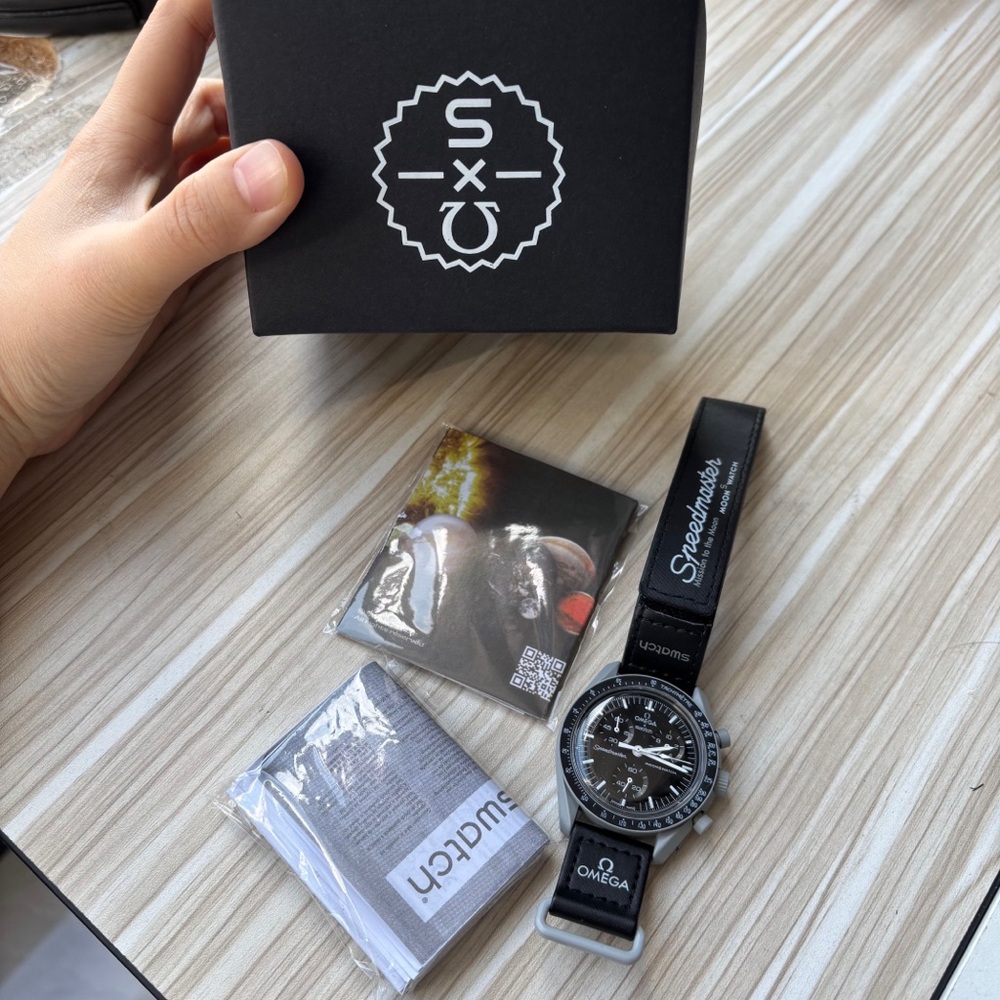 Omega Moon battery watch